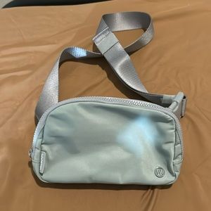 NWT Lululemon Everywhere Belt Bag